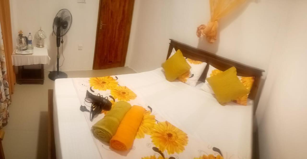 Alexandra Home For Foreign Tourists Only Gampola Luaran gambar