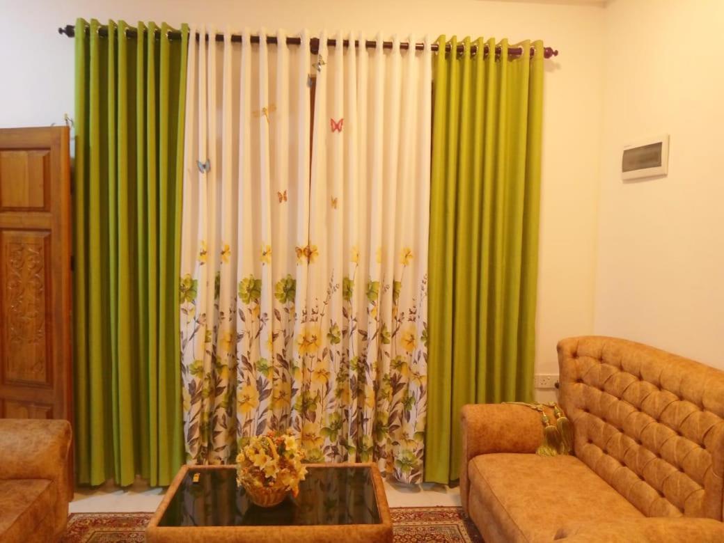 Alexandra Home For Foreign Tourists Only Gampola Luaran gambar